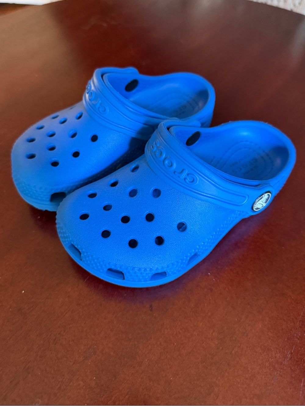 CROCS Kids Classic Clog in Bright Blue
